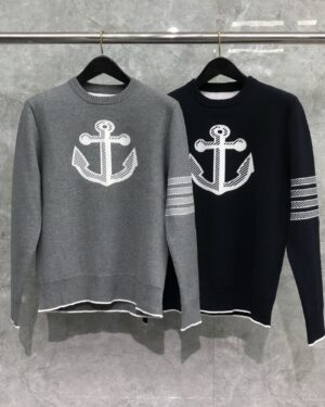 [톰브라운] 앵커 아이콘 풀오버 니트