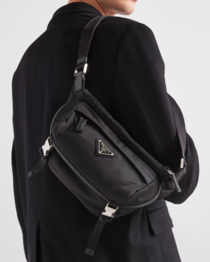 [프라다] 리나일론 및 사피아노 가죽 숄더백 2VH171