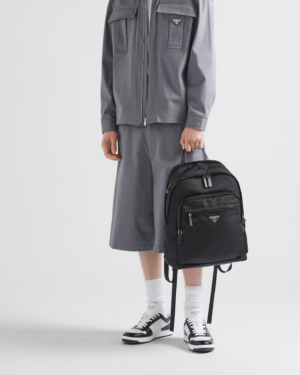 [프라다] 리나일론 및 사피아노 가죽 백팩 2VZ048