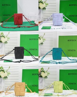 [보테가베네타] 카세트 미니 크로스바디 버킷 백 680217VCQC48425