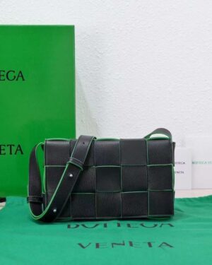 [보테가베네타] 카세트 크로스바디백