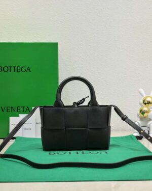 [보테가베네타]  캔디 아르코 토트 729029VMAY31283