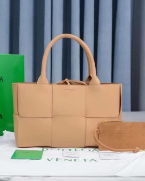 [보테가베네타] 아르코 토트백