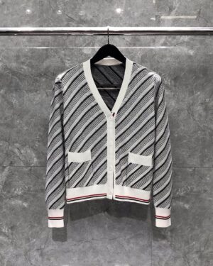 [톰브라운]  4선 코튼 스트라이프 티핑 브이넥 가디건