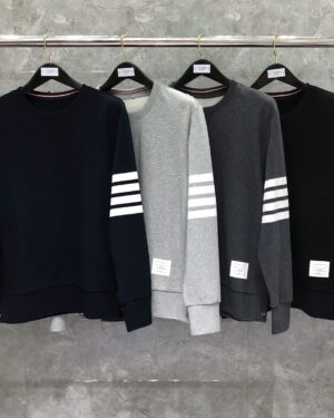 [톰브라운] 4선 완장 맨투맨 티셔츠