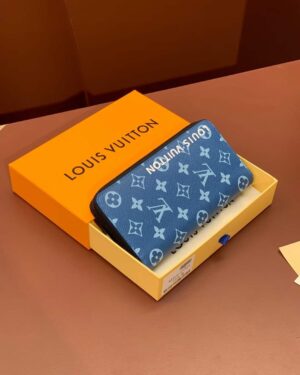 [루이비통] 지피 버티컬 월릿