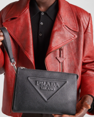 [프라다] 삼각로고 사피아노 레더 클러치 2VF039