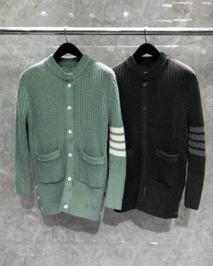 [톰브라운] 4선 청키 포인텔 메리노 울 오버사이즈 가디건