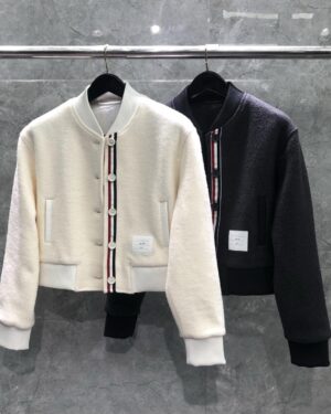 [톰브라운] 센터백 스티치 울 숏 자켓