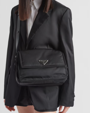 [프라다] 미디엄 리나일론 패딩 숄더백 1BD255