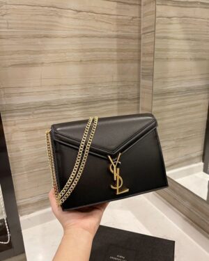 [생로랑] 카산드라 숄더백 미디엄 블랙/화이트 532750