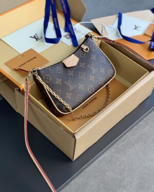 [루이비통] 이치 파우치 온 스트랩