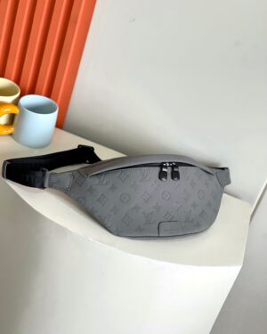 [루이비통] 모노그램 캔버스 디스커버리 범백