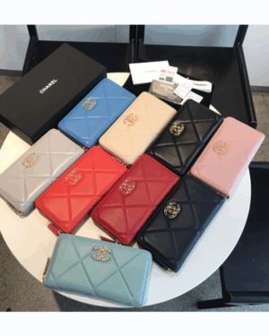 [샤넬] 나인틴 19지퍼 장지갑 AP1063