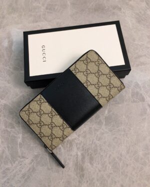 [구찌] GG 수프림 장지갑