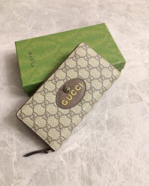 [구찌] GG 수프림 장지갑