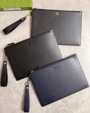 [구찌] GG 마몽 레더 파우치