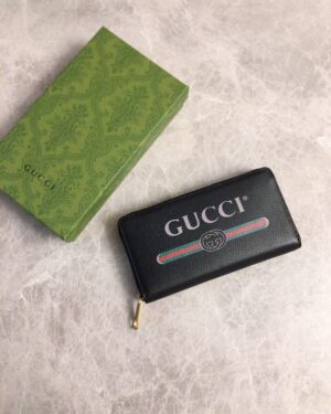 [구찌] 로고 프린트 장지갑