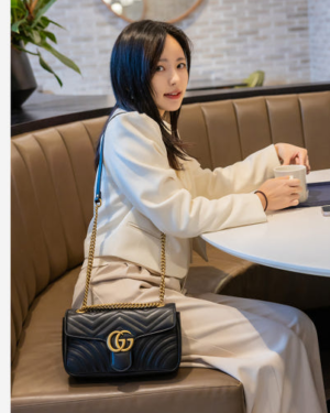 [구찌] GG 마몽 스몰 마틀라세 숄더백  443497