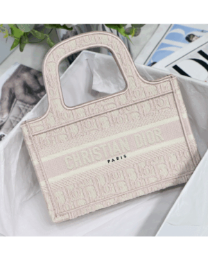 [디올] 미니 북 토트백 S5475ZTDT