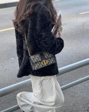 [디올] 30 몽테인 체인 백 M9208UTZQ