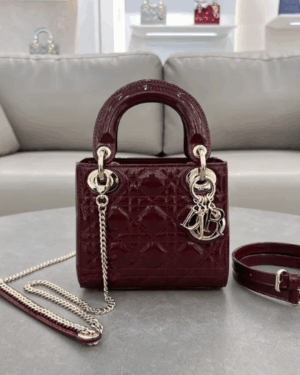 [디올] 레이디 미니 백 M0505OWCB