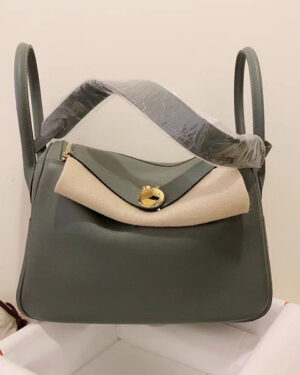 [에르메스] 린디 26cm (30cm) 63 evercolor 송아지가죽 숄더백 은장 금장