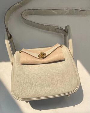 [에르메스] 미니 린디 8L Beton Clemence 송아지가죽 금장/은장 숄더백