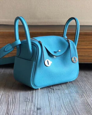 [에르메스] 미니 린디 P3 Bleu du Nord Clemence 은장 송아지가죽 숄더백