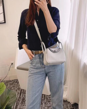 [에르메스] 미니 린디 08 Bleu Pale TC 은장 송아지가죽 숄더백