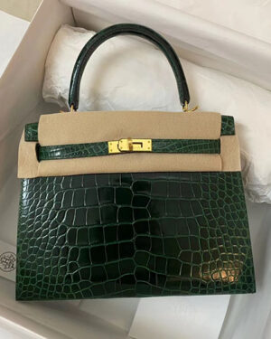 [에르메스] Kelly 켈리 25cm(28-32cm) 🐊🐊Shiny Alligator 67 Vert Fonce 핸드백
