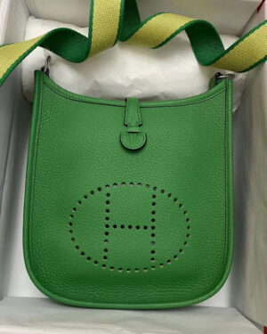[에르메스] Evelyne 에블린 미니 16cm emerald Clemence 송아지가죽 숄더백 은장