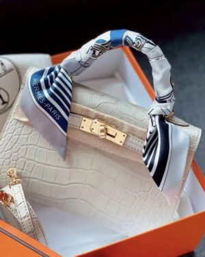 [에르메스] 미니켈리 2 악어가죽 Noir 핸드백 8U Bleu white/Brown