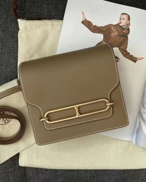 [에르메스] 롤리스 숄더백 19cm CK18 Etoupe evercolor송아지가죽 금장/은장