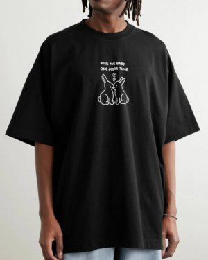 [베트멍] 키싱 버니 프린트 반팔 티셔츠