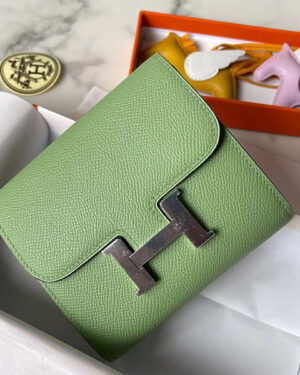 [에르메스] 콘스탄스 반지갑 3I Vert Criquet Epsom 송아지가죽 금장