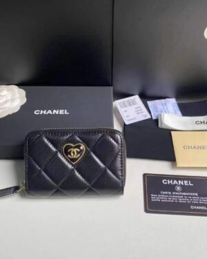 [샤넬] 하트 지퍼돌이 카드지갑
