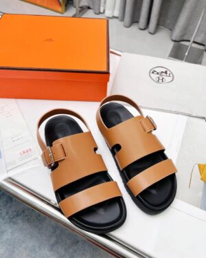 [에르메스] CORENTIN  버클 샌들