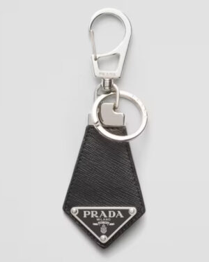 [프라다] 사피아노 가죽 키체인 (Saffiano leather keychain)