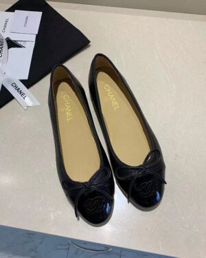 [샤넬] CC로고 클래식 블랙 발레리나 플랫 G02819X01000 C0204