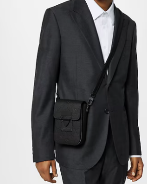 [루이비통] S 락 버티컬 웨어러블 월릿 M81524