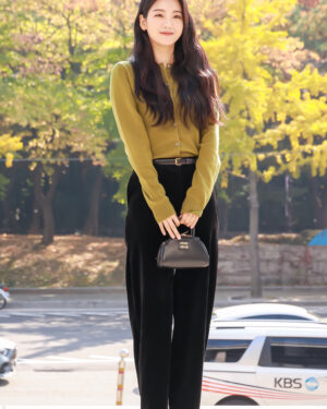 [미우미우] 가죽 크로스백 토트백 5BP085_2E6Y_F098L_V_OOO