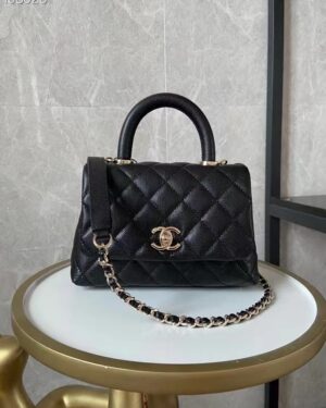 [샤넬] 핸들 장식의 미니 플랩 백 그레인드 카프스킨 골드 메탈 블랙 AS2215