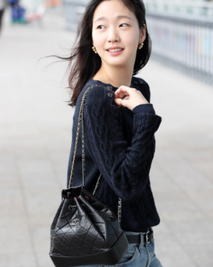 [샤넬] 가브리엘 백팩 스몰 크럼블드 카프스킨 블랙 A94485