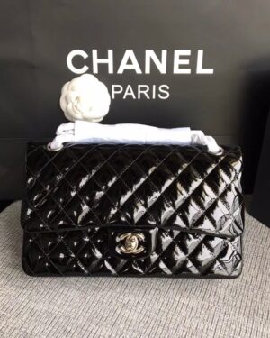 [샤넬] 미디움 클래식 플랩백 블랙 페이턴트 카프스킨 금장/은장 A01112