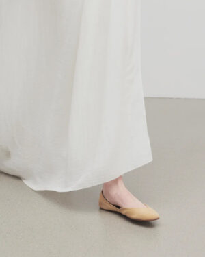 [더 로우] 젬마 발레 슬리퍼 스웨이드 탠 F1518L21TRC