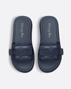 [디올] 디올리비에라 디올레볼루션 뮬 딥 블루 퀼트 까나쥬 레더-이펙트 패브릭 KCO041FQC_S57B