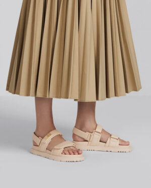 [디올] 디오락트 뮬 샌들 스트랩 파우더 베이지 KCQ547LAB_S51U