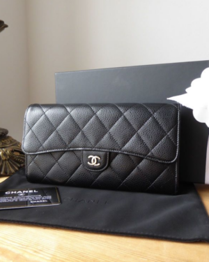 [샤넬] 캐비어 클래식 장지갑 A31505