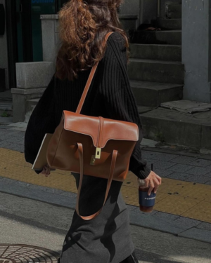 [셀린느] 라지 소프트 16백 - 부드러운 카프스킨 194043CR4.04LU